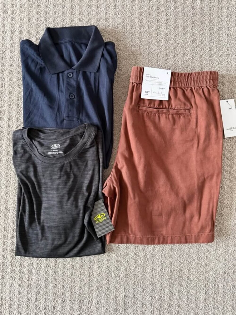 Men’s bundle size Large NWT worth $55